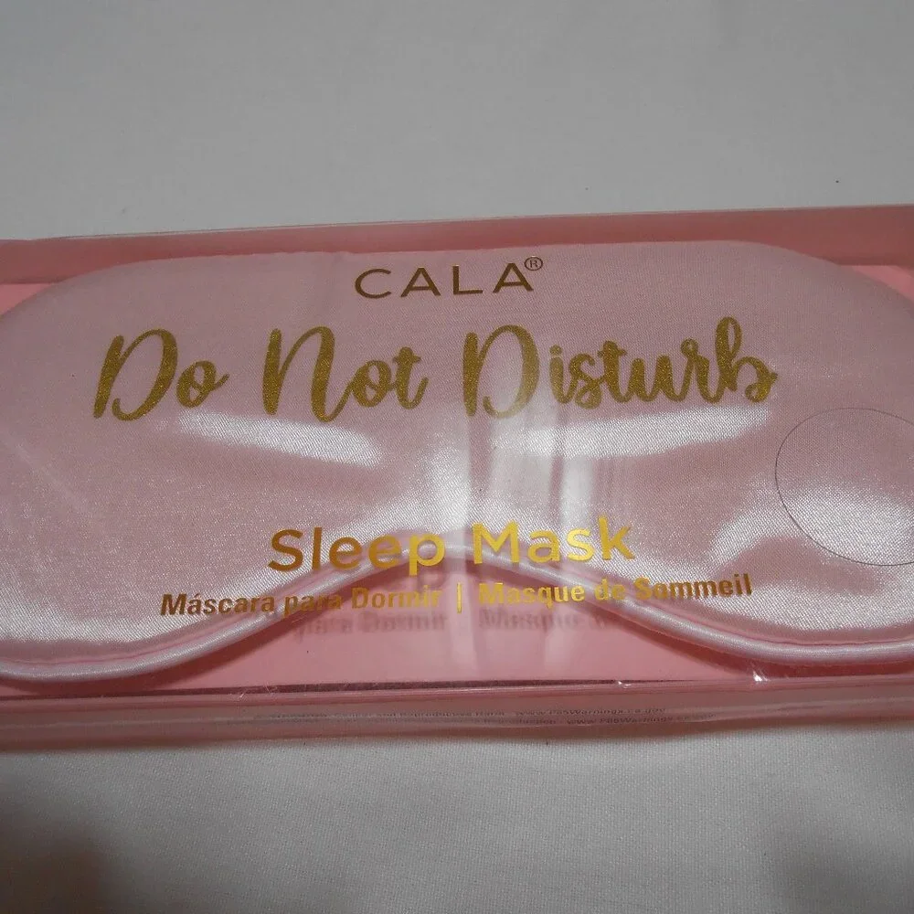 NEW CALA DO NOT DISTURB SILK PINK EYE SLEEP MASK SOFT LIGHTWEIGHT NIB 👩🎁💕
